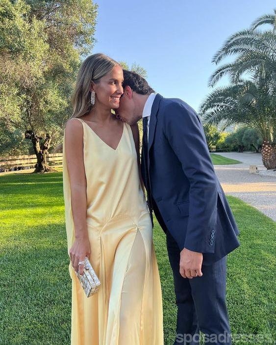 Sexy Yellow V-neck Maxi Long Party Prom Dresses To Impress,Evening Gowns,13917