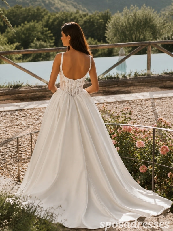 Ivory Lace Corset Scoop Neck Basque Waist Satin Ball Gown Wedding Dress with Pockets WD26012