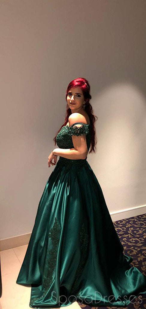 Une robe de soirée, 12350.