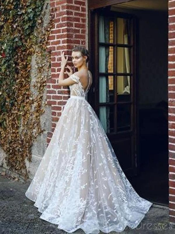 Une robe de soirée, 12350.