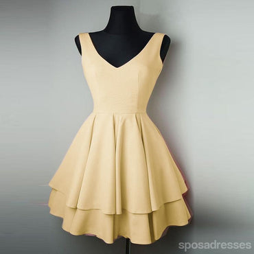 Vestidos de regreso a casa negros cortos con cuello en V simples y baratos en línea, CM531