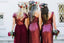 Vestidos de dama de honor largos personalizados de lentejuelas rojo oscuro mal combinados, WG235