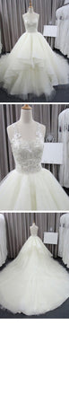 Vantage de Dentelle Conception Unique de l'Ivoire Tulle Robes de Mariée, la Superbe Robe de Mariée, WD0074